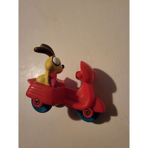 Vintage 1988 McDonald's Happy Meal Toy Garfield Odie Dog Red Scooter